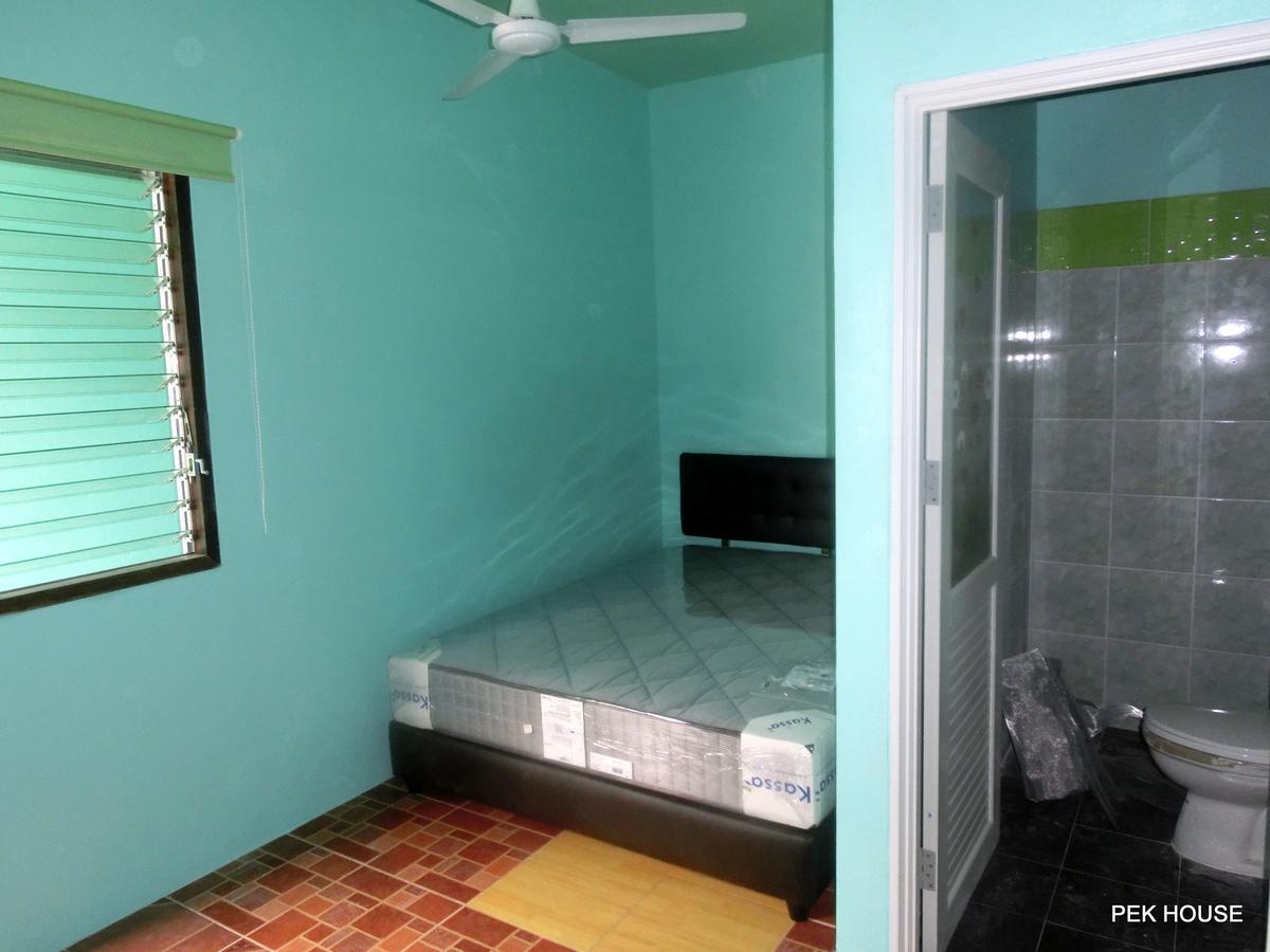 Apartamento Pek House Phuket Exterior foto